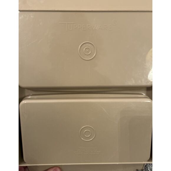 Vintage Tupperware Deviled Egg Keeper Carrier Tray Container Almond 723-2 USA - Picture 6 of 7